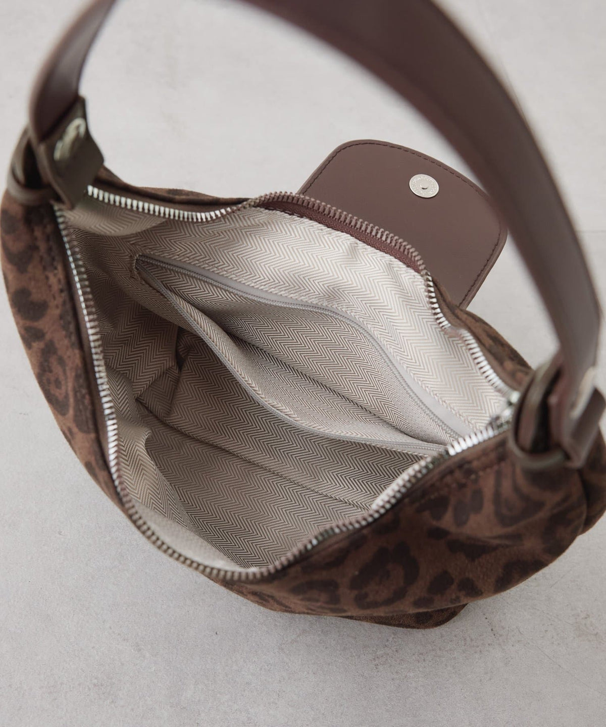 mystic Leopard flap bag - Image 14