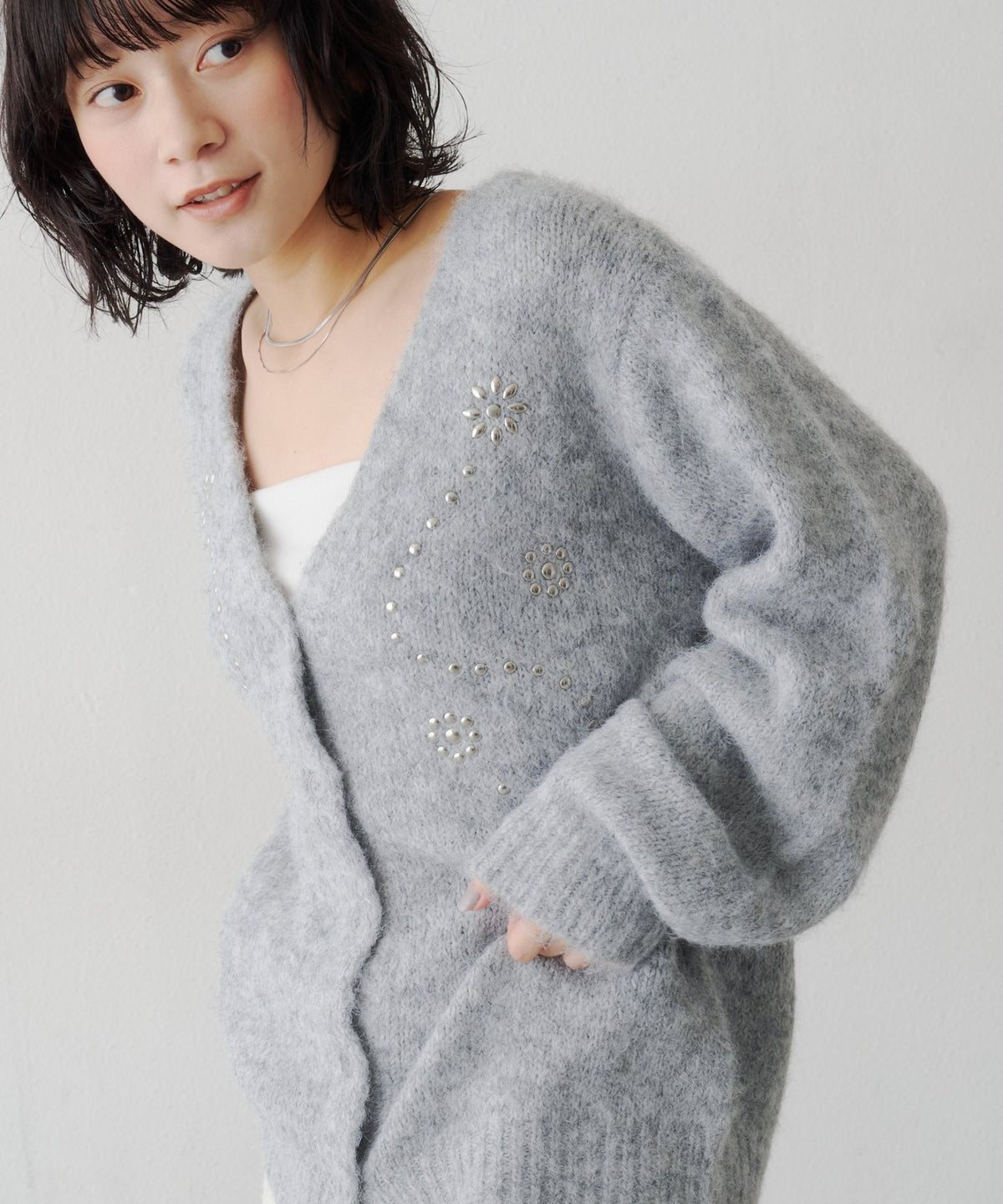 Kastane Flower studded knit cardigan - Image 9
