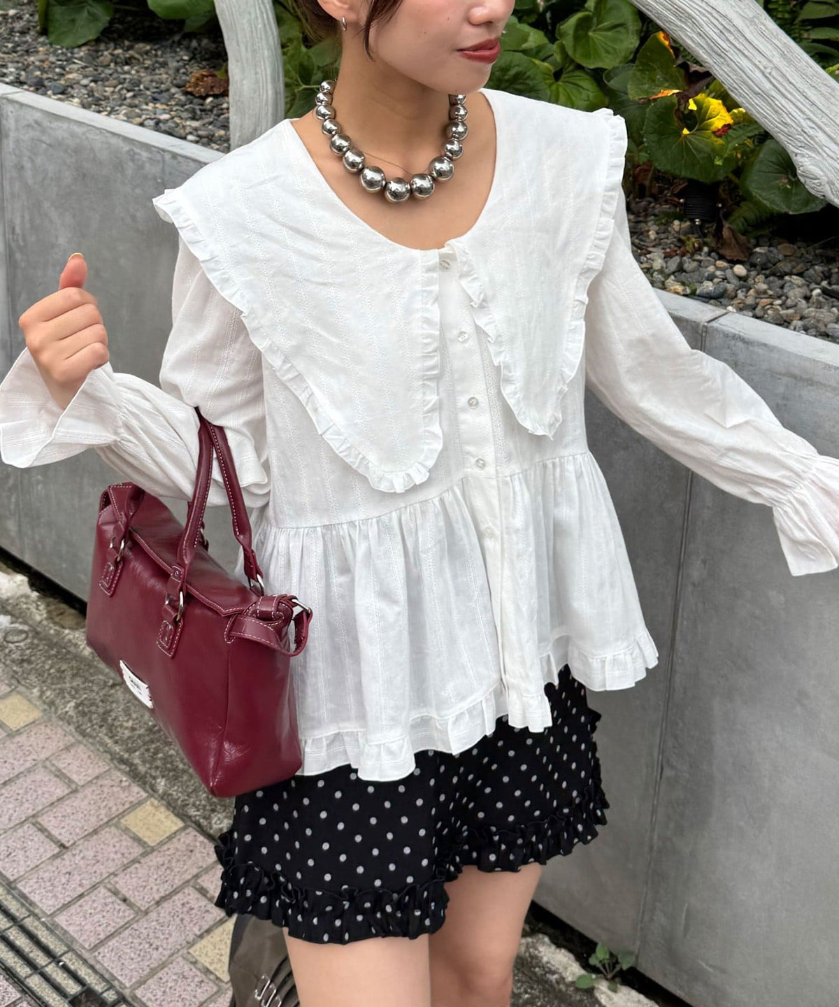 CIAOPANIC Big collar V-neck blouse - Image 9