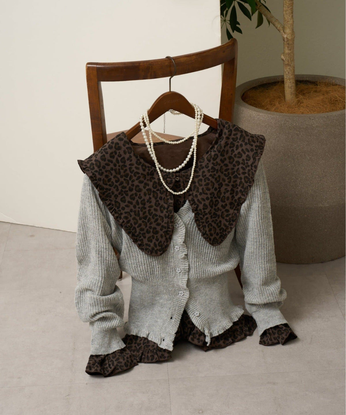 CIAOPANIC Big collar V-neck blouse - Image 64