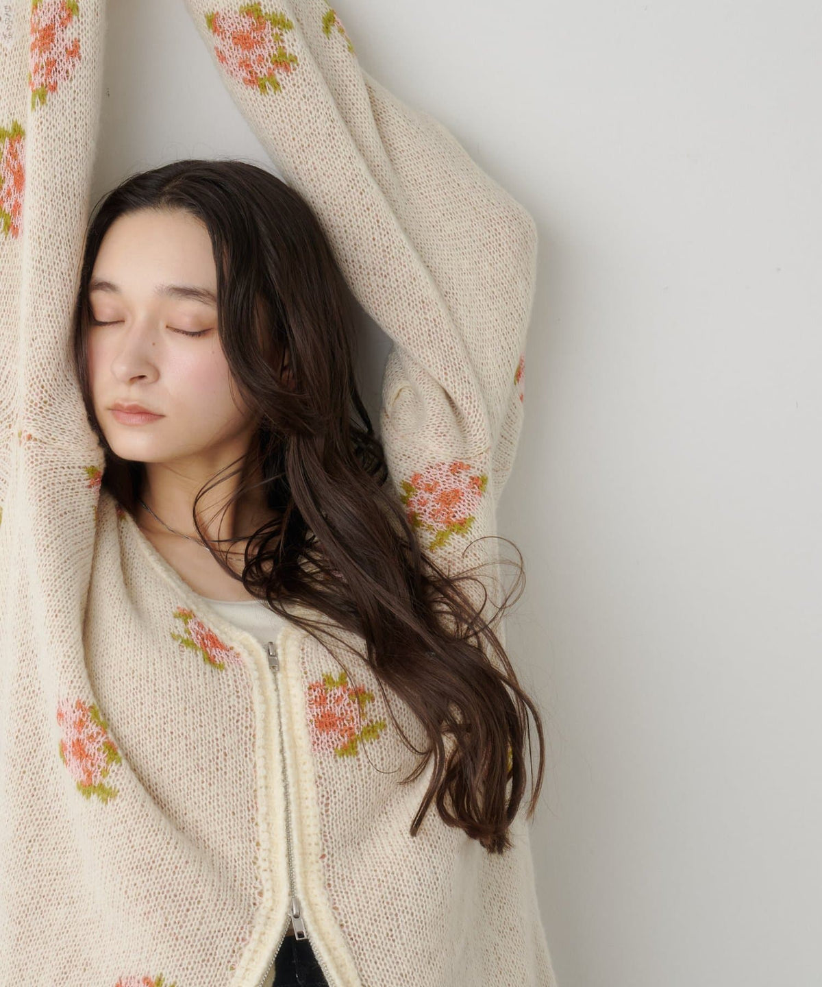 Kastane Flower Zip Knit - Image 4