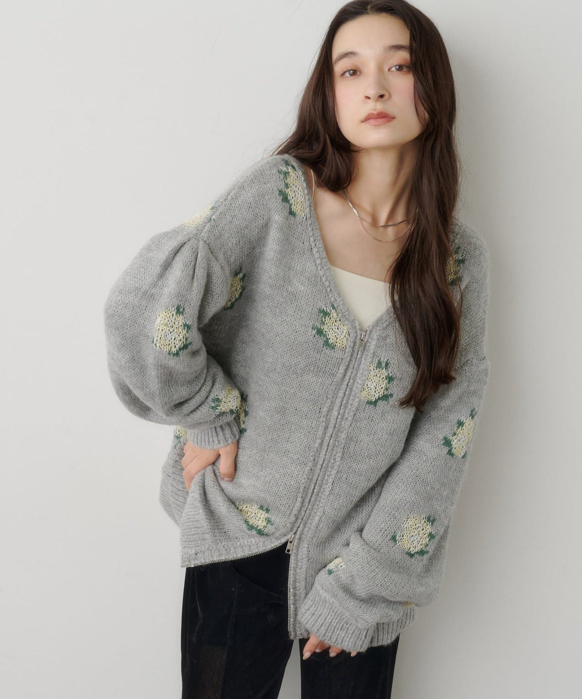 Kastane Flower Zip Knit - Image 17