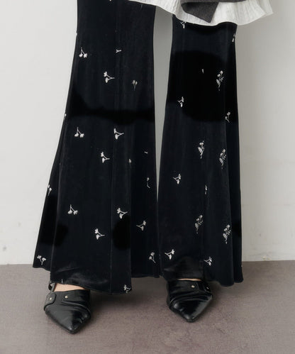 Kastane Lace / Velour flare pants - Image 12