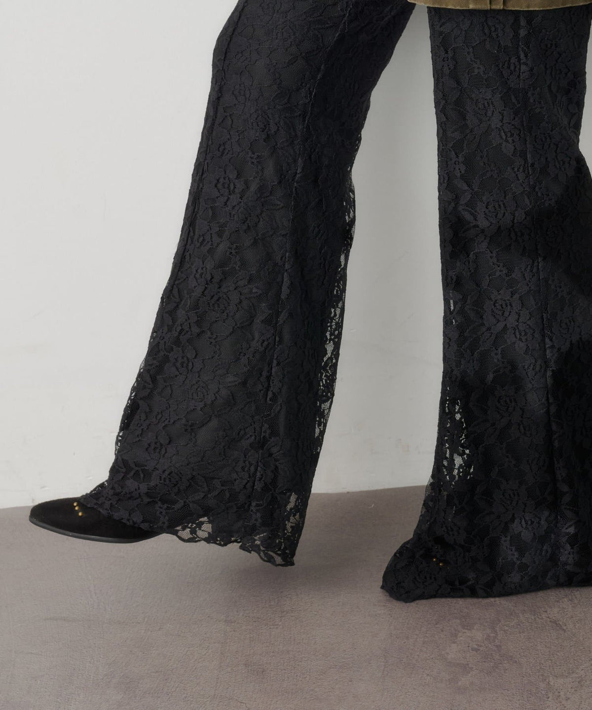 Kastane Lace / Velour flare pants - Image 14