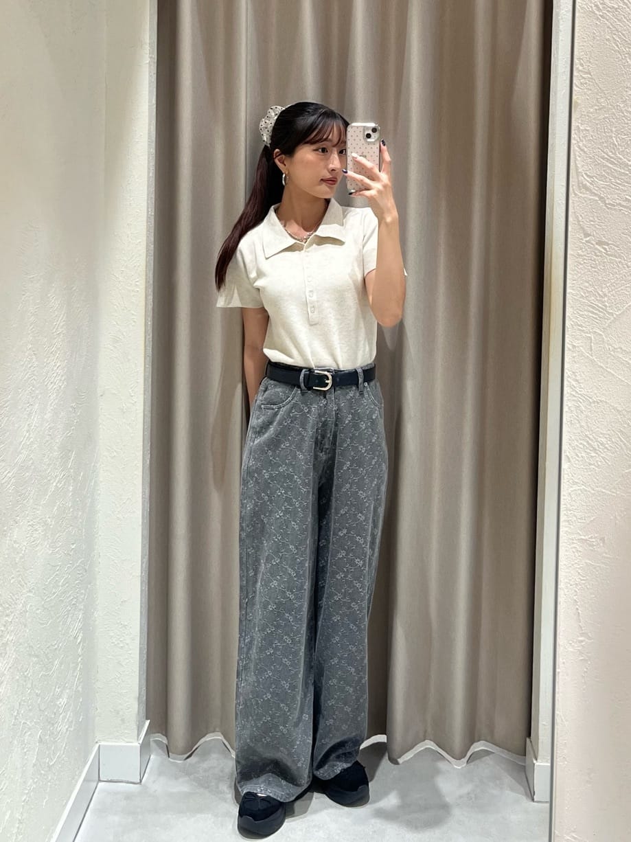 Kastane [Wide] floral embroidered denim - Image 33
