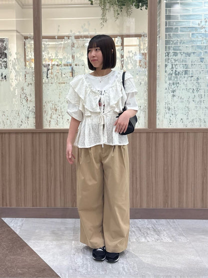 Discoat Lace 荷葉邊 blouse - Image 45