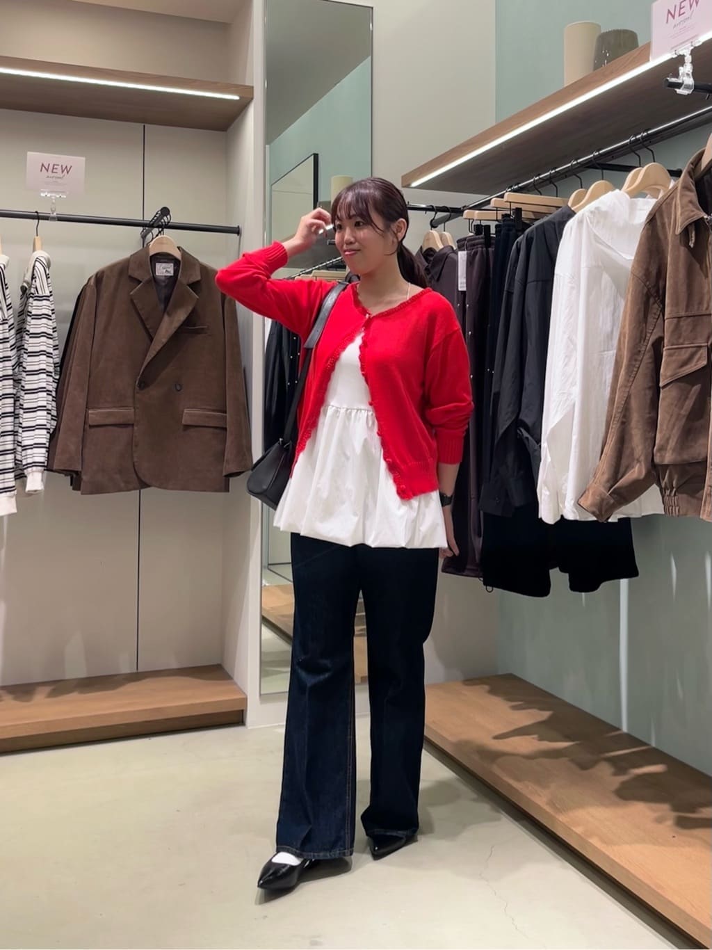 umm. By Discoat 心心紐Cardigan - Image 44