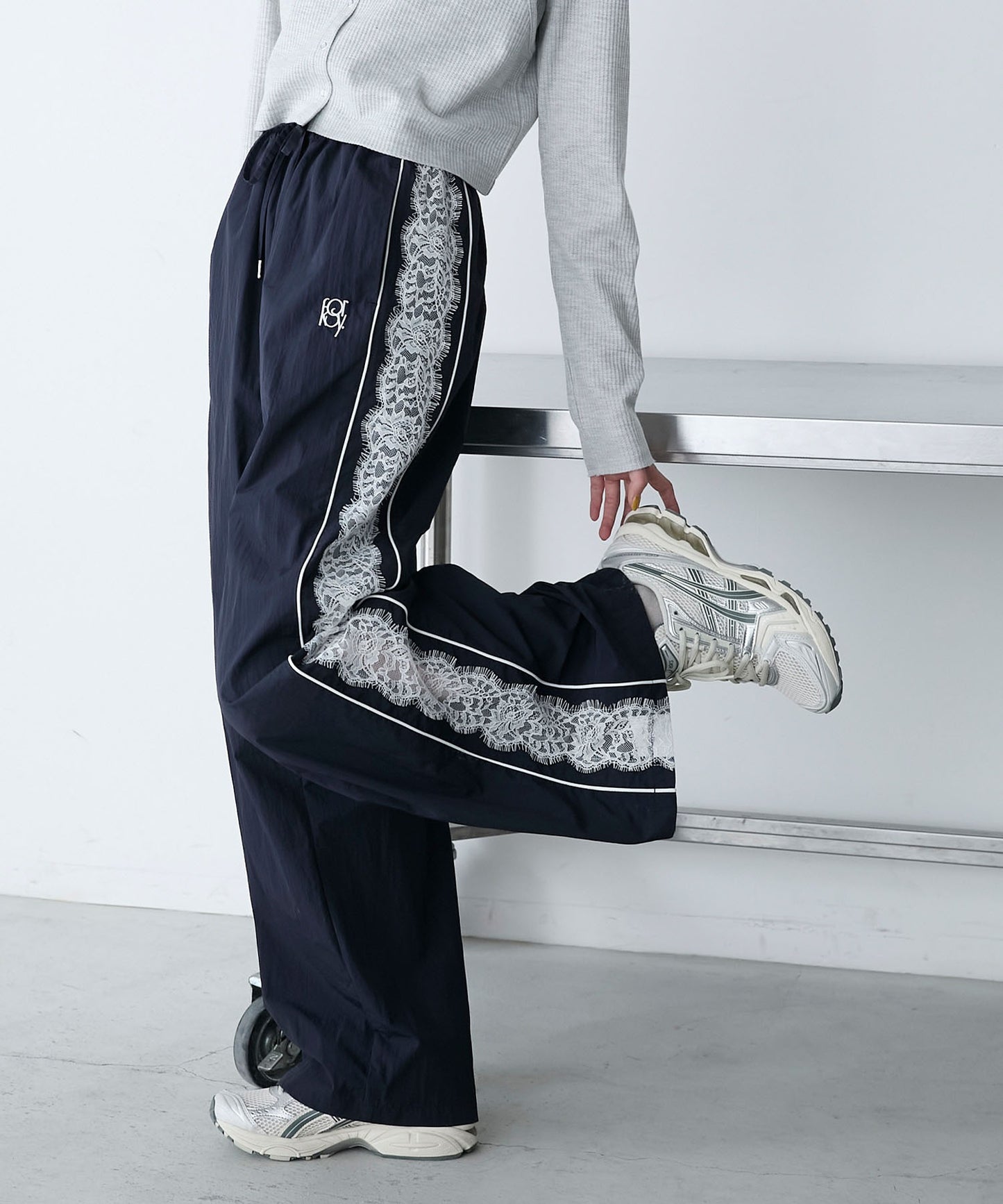 Forksy. Lace Pants - Image 23