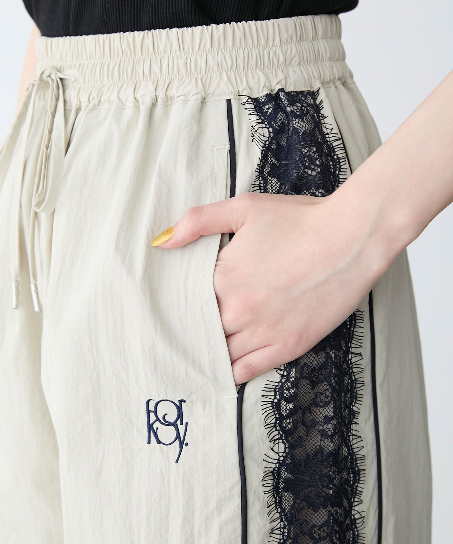 Forksy. Lace Pants - Image 93