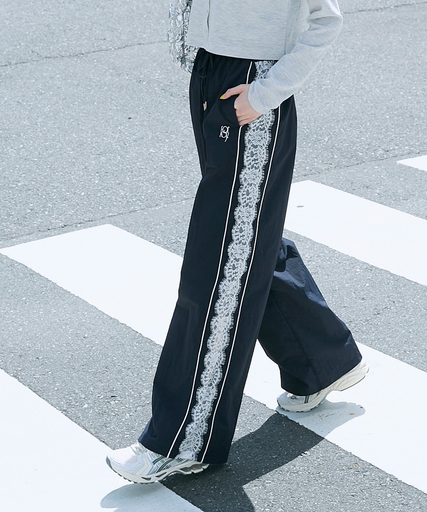 Forksy. Lace Pants - Image 16