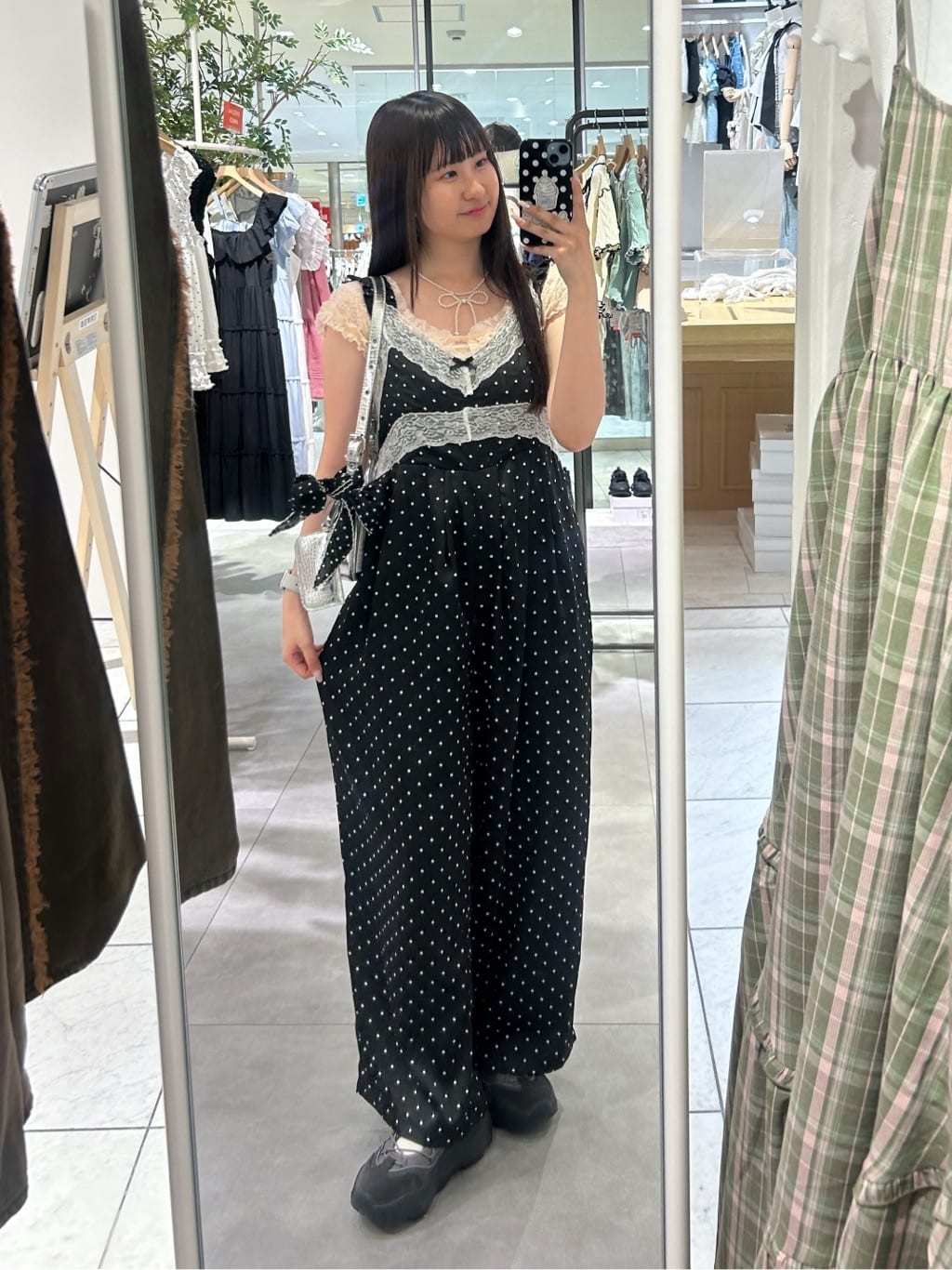 w closet 波點吊帶連身褲 - Image 31
