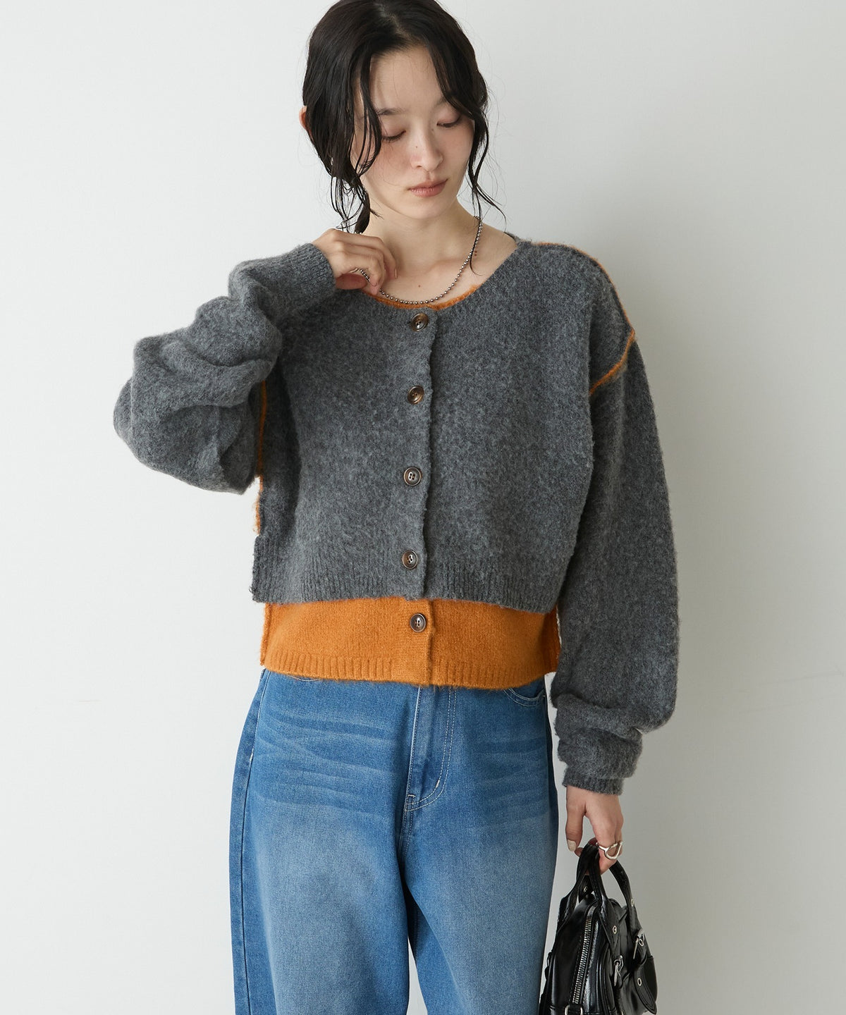 forksy. 假2件拼色短版cardigan - Image 2