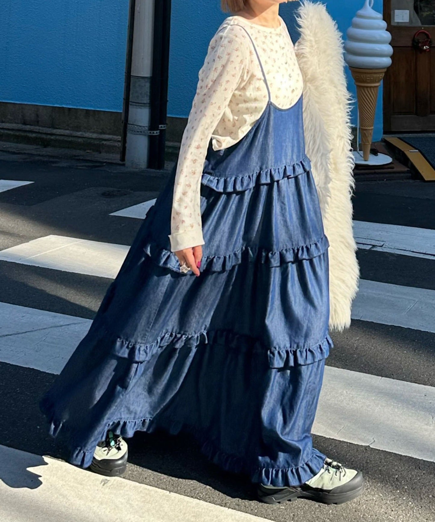 フリルティアードキャミワンピ