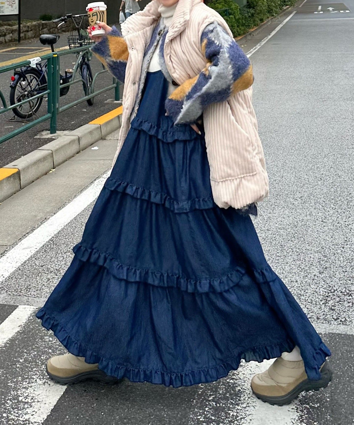 フリルティアードキャミワンピ