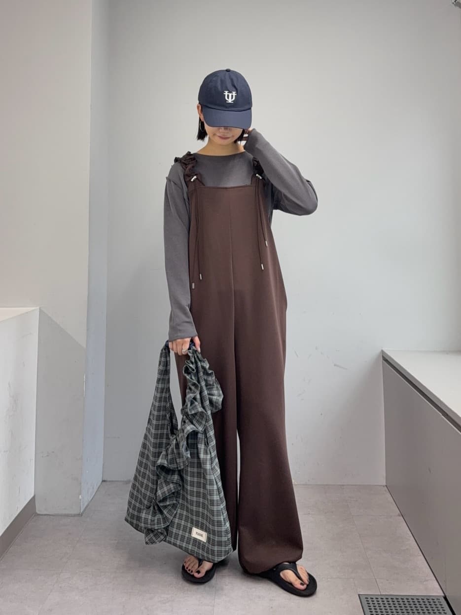 TYNNE. 撞色荷葉邊Triangle Bag - Image 59