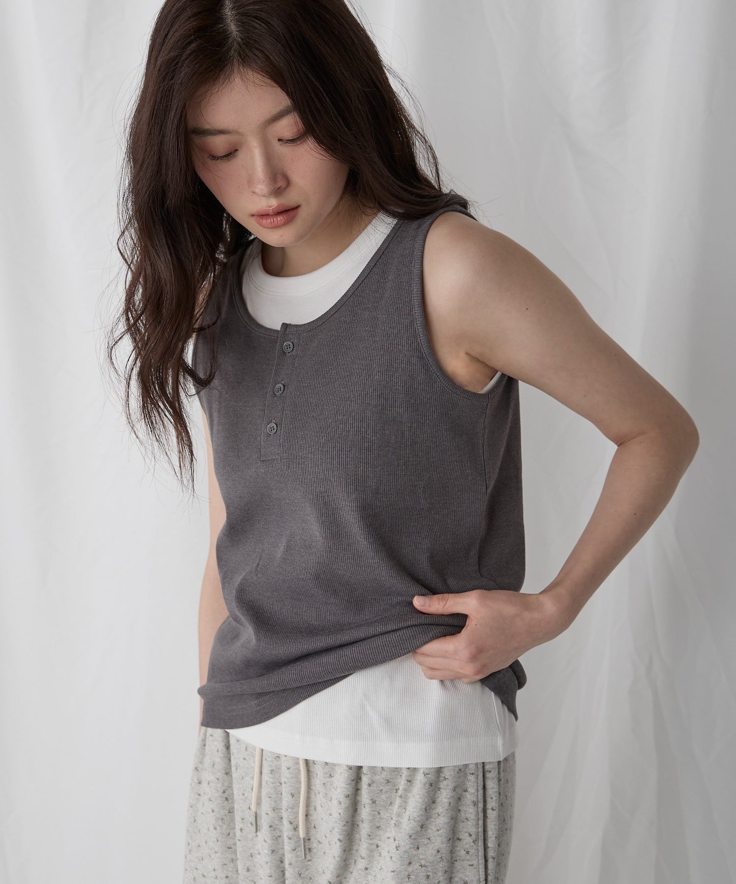 [2件Set] Henry Design & American Sleeve Tank Tops - Image 3
