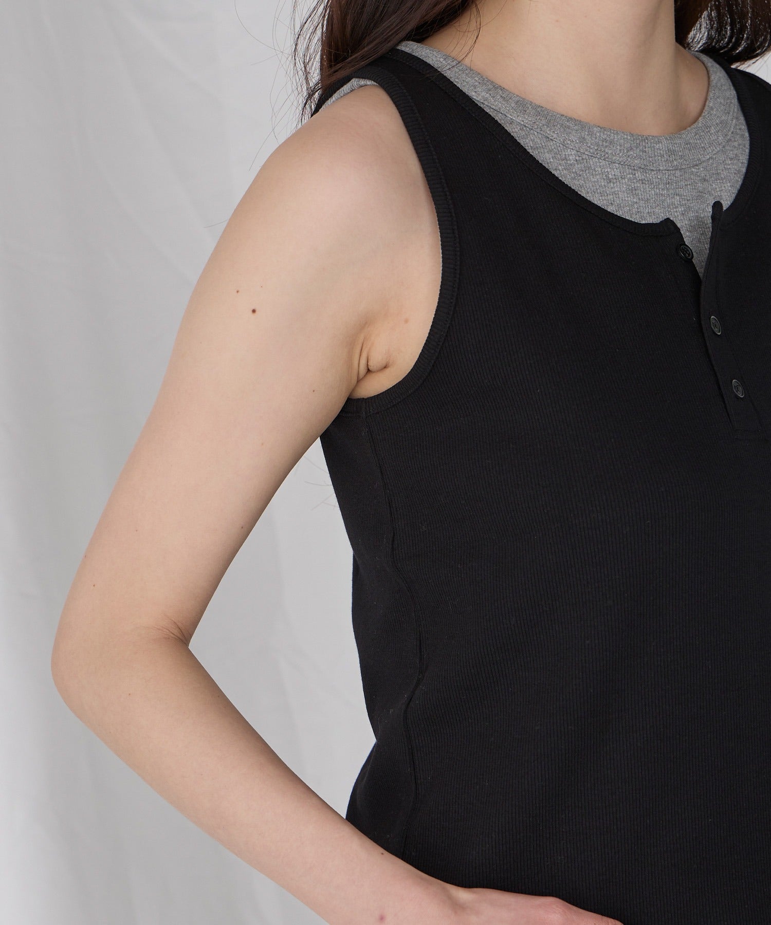 [2件Set] Henry Design & American Sleeve Tank Tops - Image 92