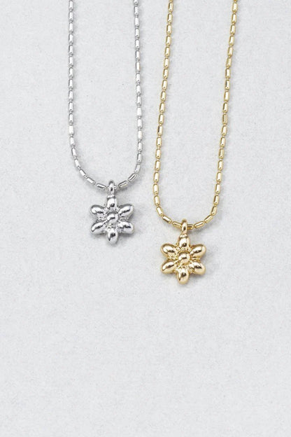 GOLDY Metal Flower x Color Bead Layered Necklace