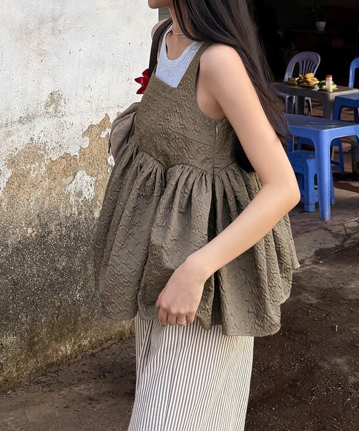 titivate volume peplum top - Image 13