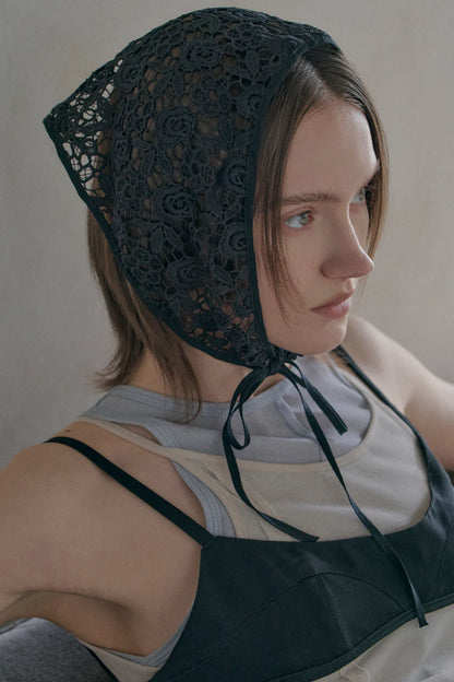 GOLDY 多way刺繡玫瑰三角巾