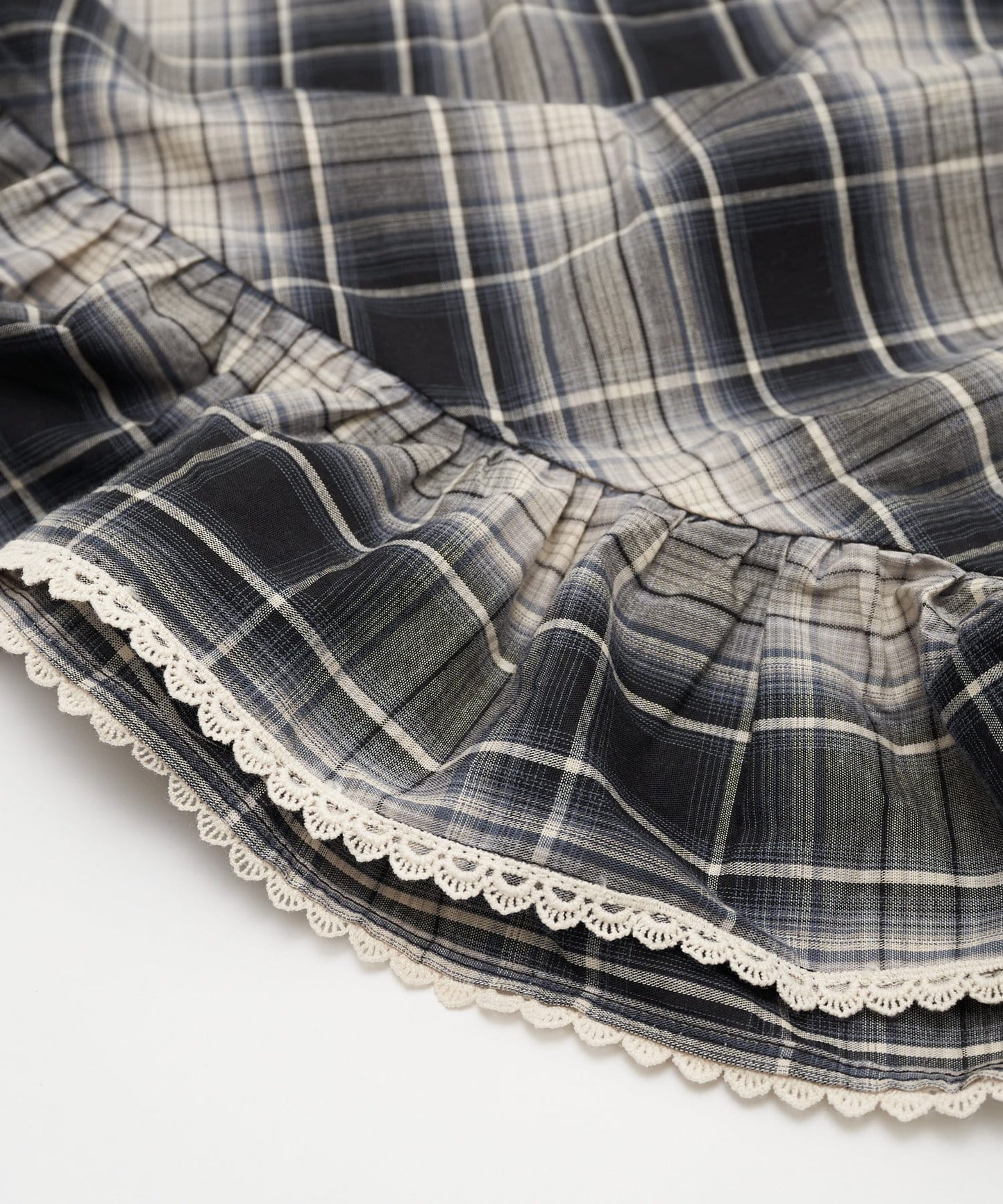 CIAOPANIC 超百搭荷葉邊大圍巾