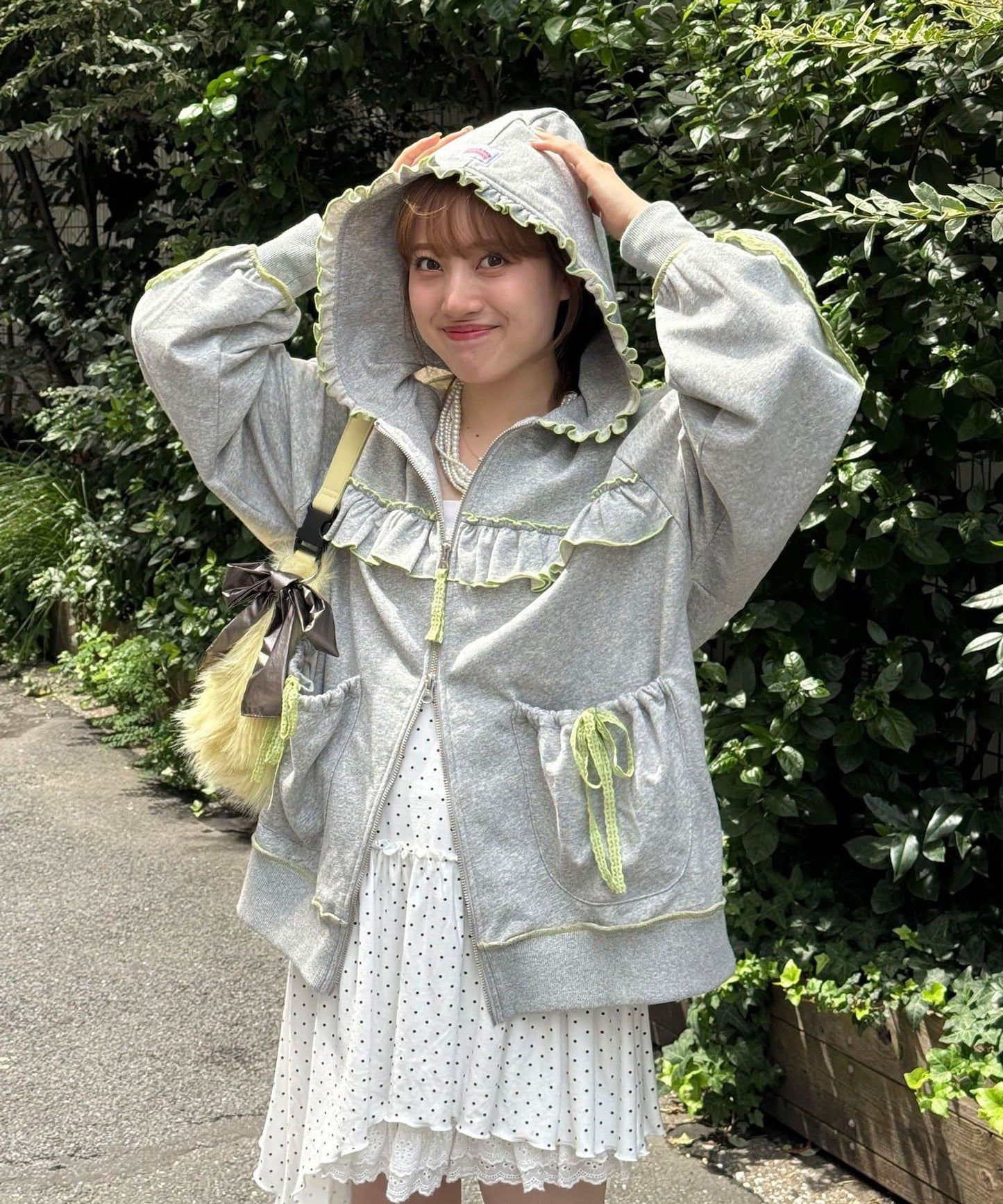HELLO.SANFRANCISCO 拼色Ruffle Lace Hoodie Jacket