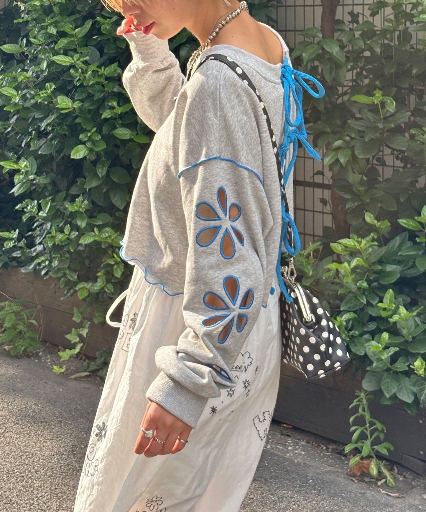 HELLO.SANFRANCISCO 2WAY 花花鏤空綁帶cardigan