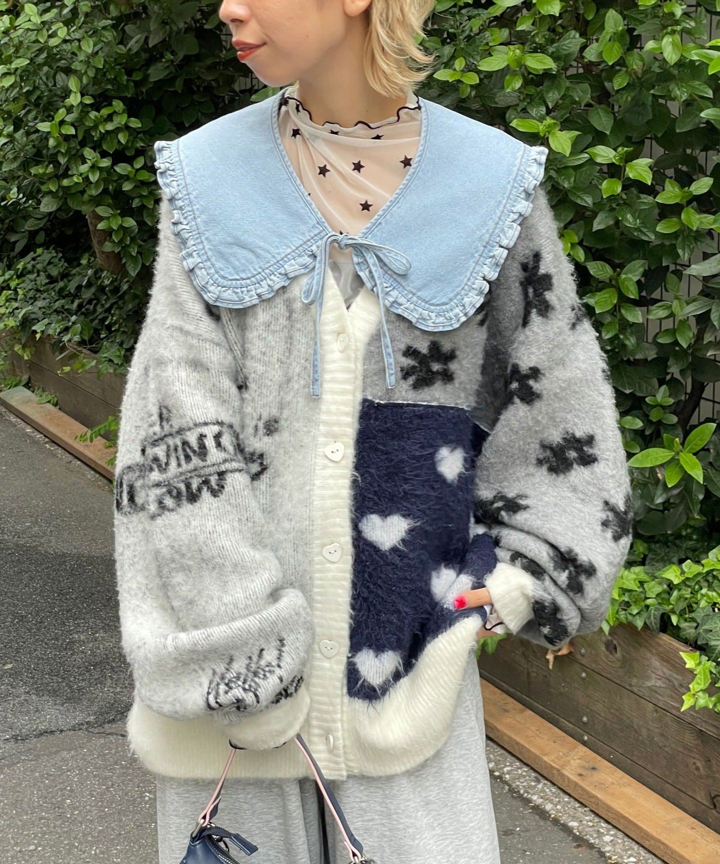 HELLO.SANFRANCISCO 拼接心心紐扣 cardigan