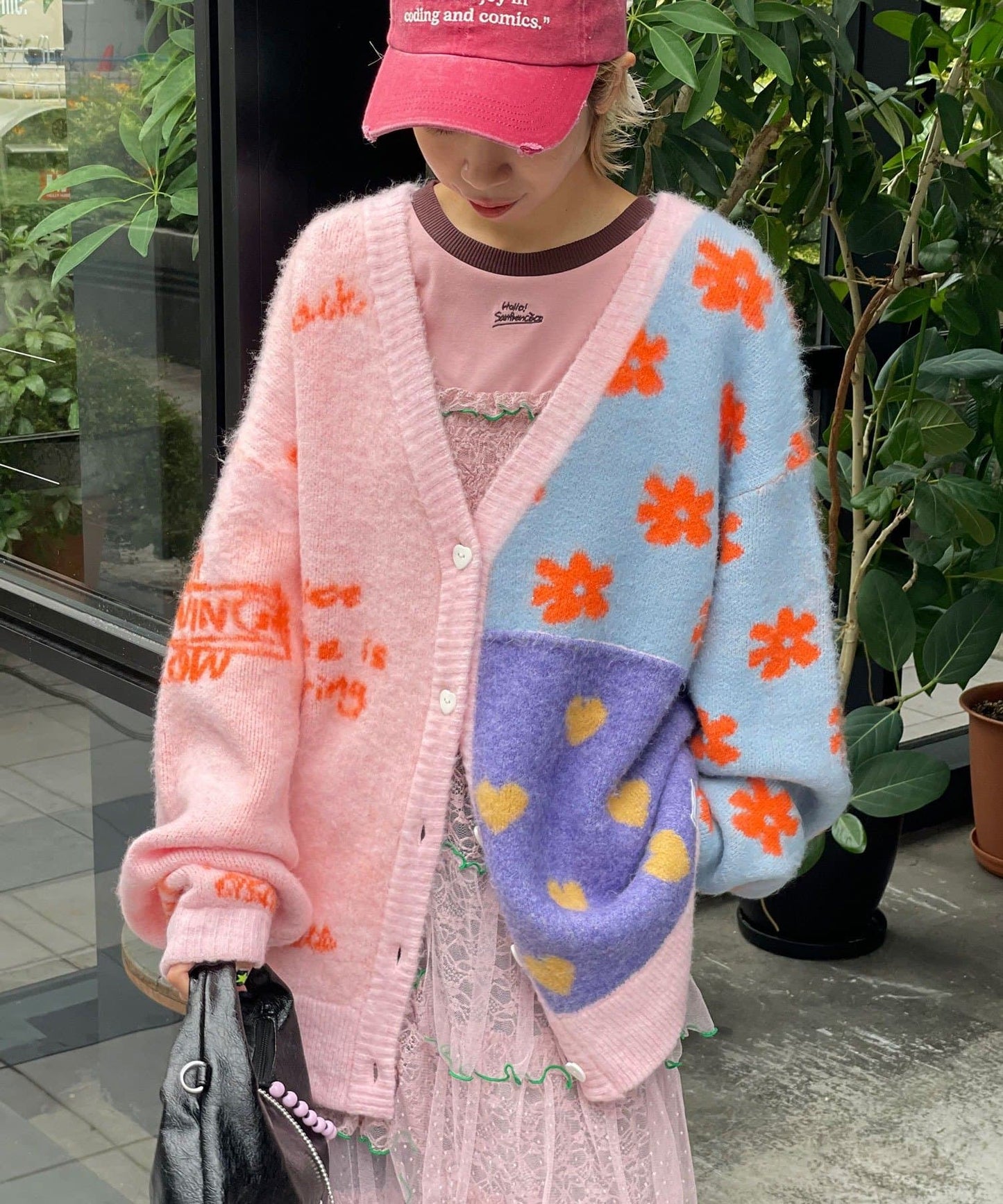 HELLO.SANFRANCISCO 拼接心心紐扣 cardigan