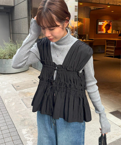 umm. By Discoat 褶褶絲帶sleeveless