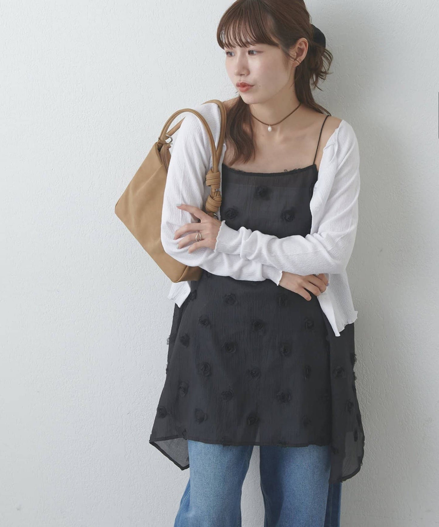 umm. By Discoat 立體花朵吊帶OPS