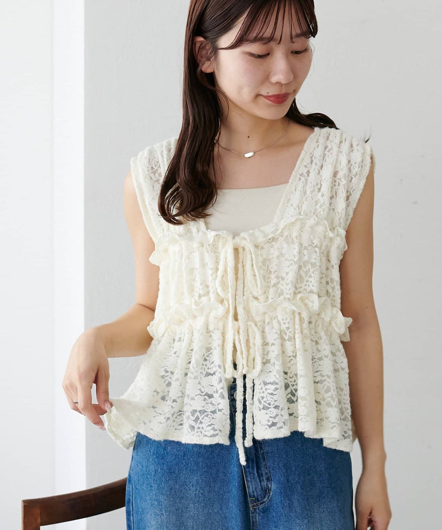 umm. By Discoat Lace 褶褶絲帶sleeveless