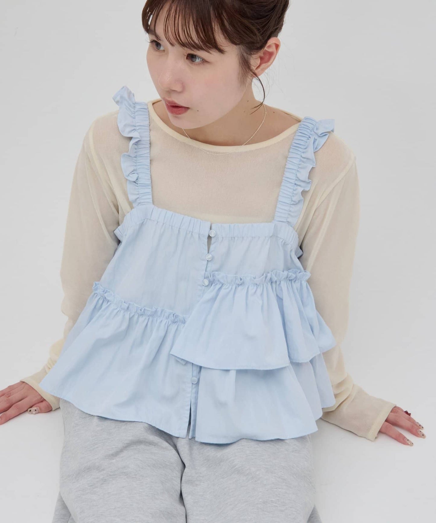 umm. by DISCOAT 不對稱荷葉邊吊帶