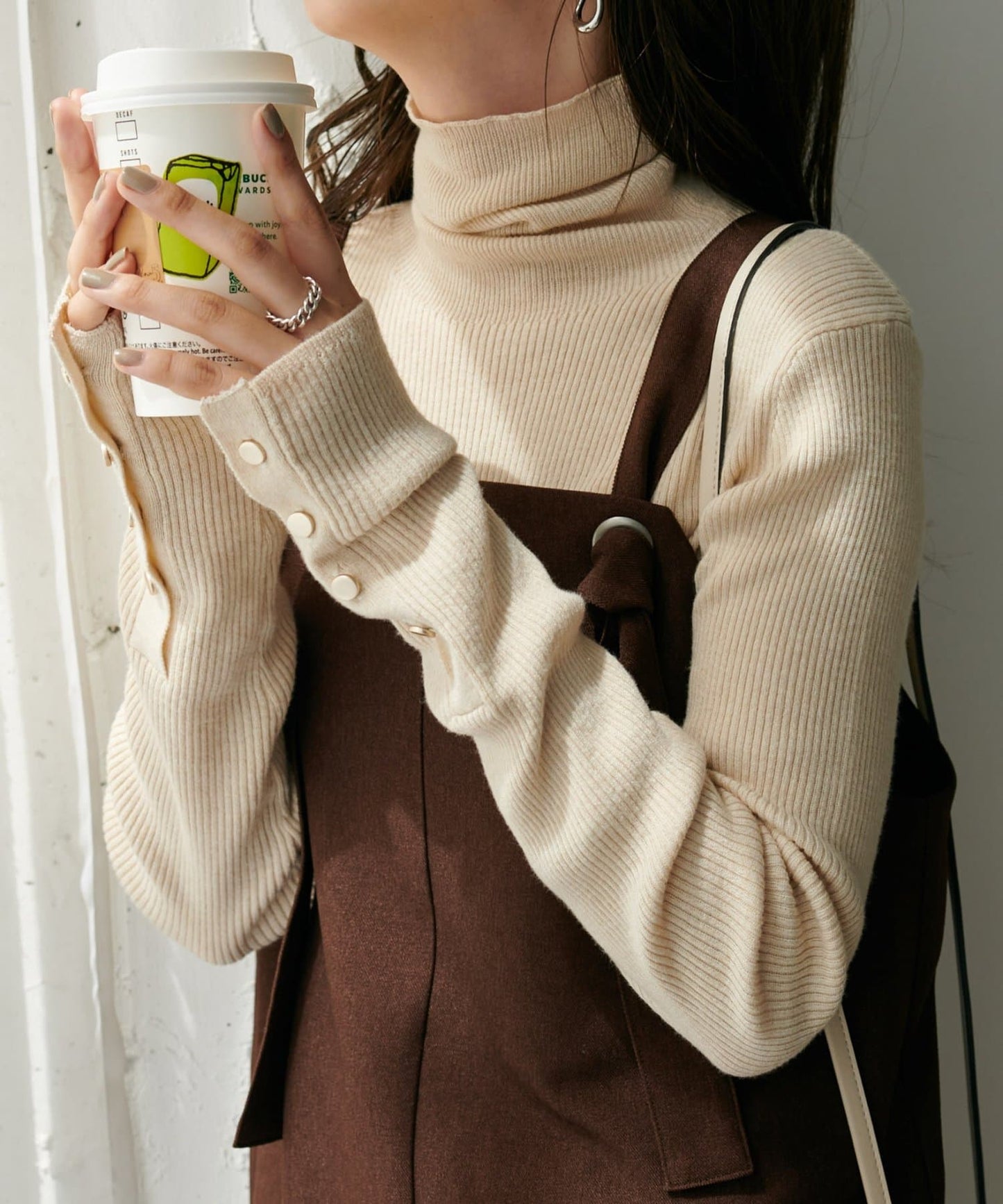 DISCOAT 鈕扣袖口羅紋高領衫