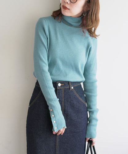 DISCOAT 鈕扣袖口羅紋高領衫