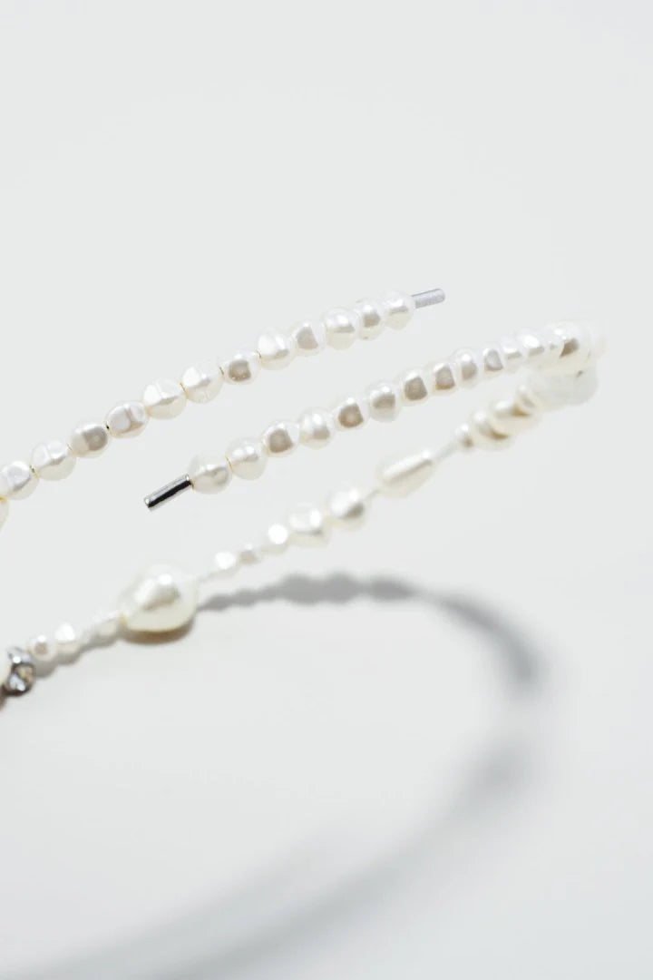 GOLDY Monostone Pearl Neckcuff