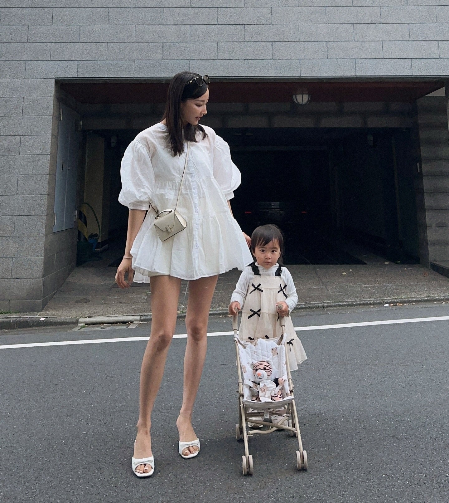 必入手‼️3 way balloon sleeve sheer shirt