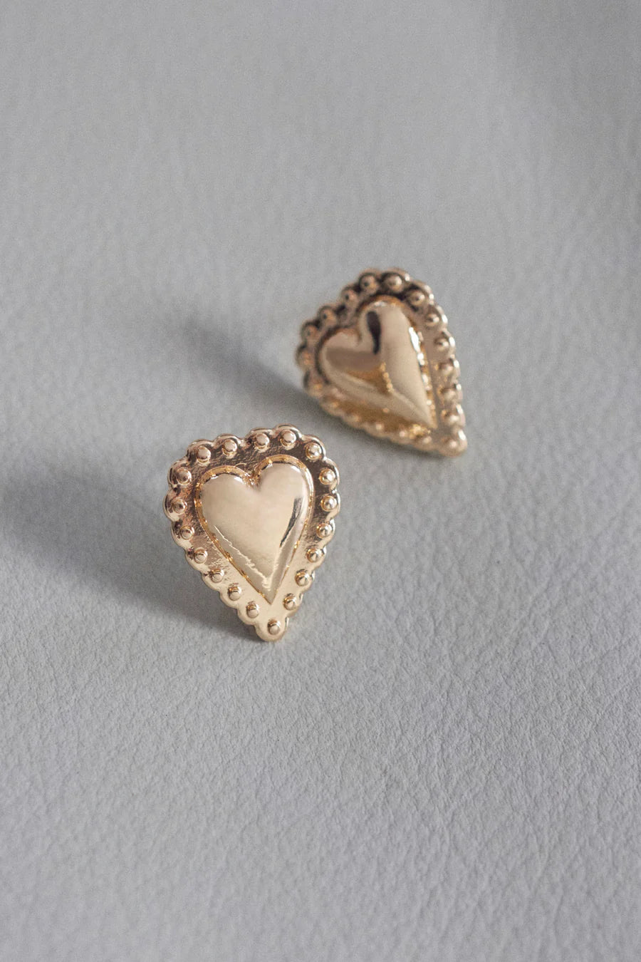 GOLDY Vintage Heart Earrings