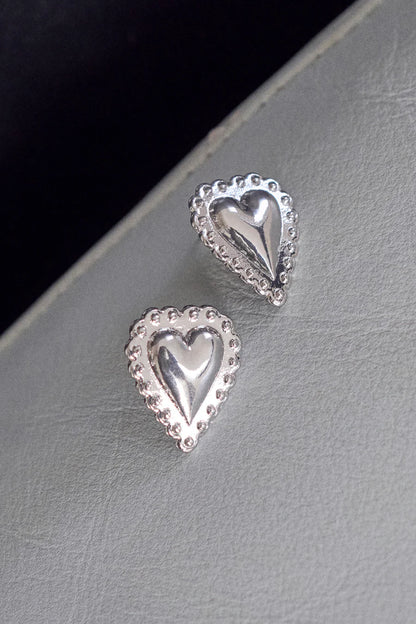 GOLDY Vintage Heart Earrings