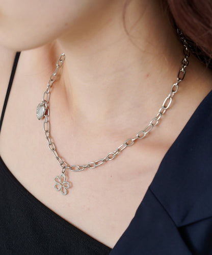 Kastane Heart flower necklace