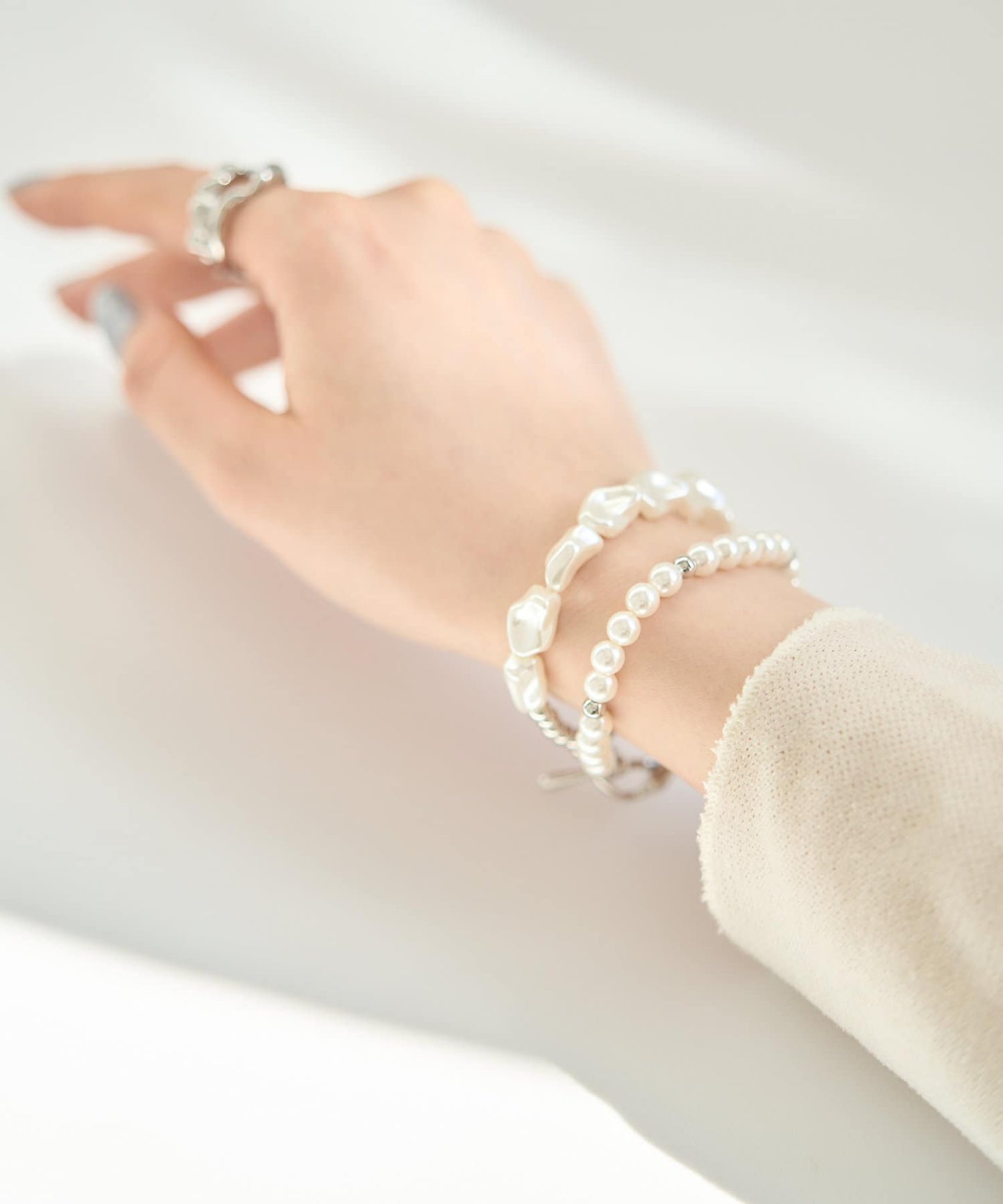 Kastane Random pearl bracelet