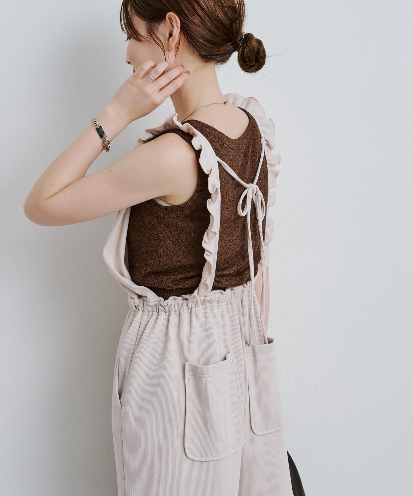 Kastane 荷葉邊工裝褲