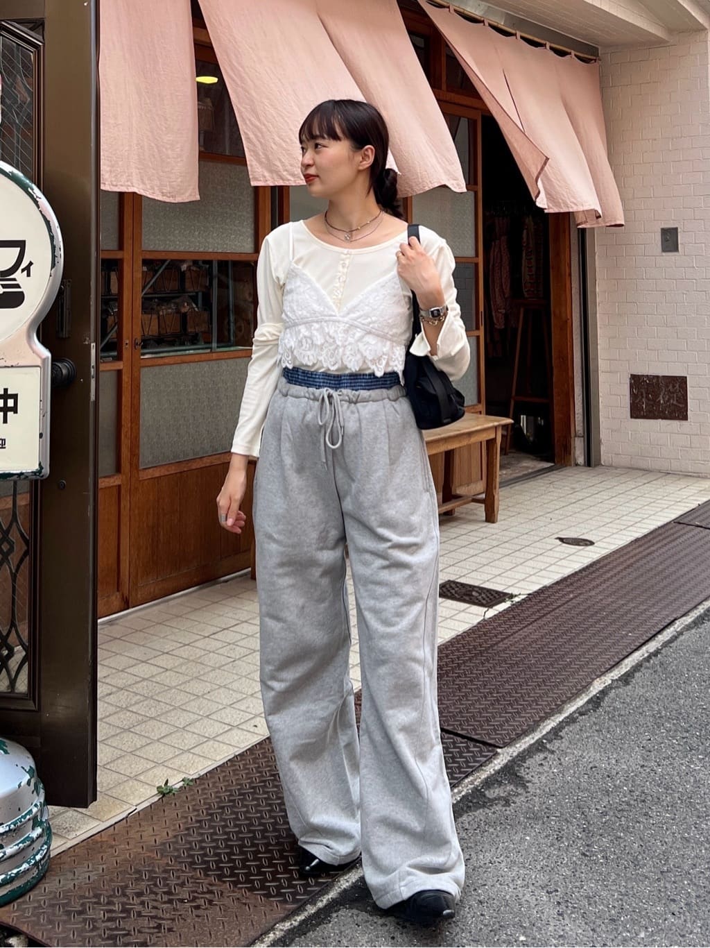 Kastane lace cami bustier