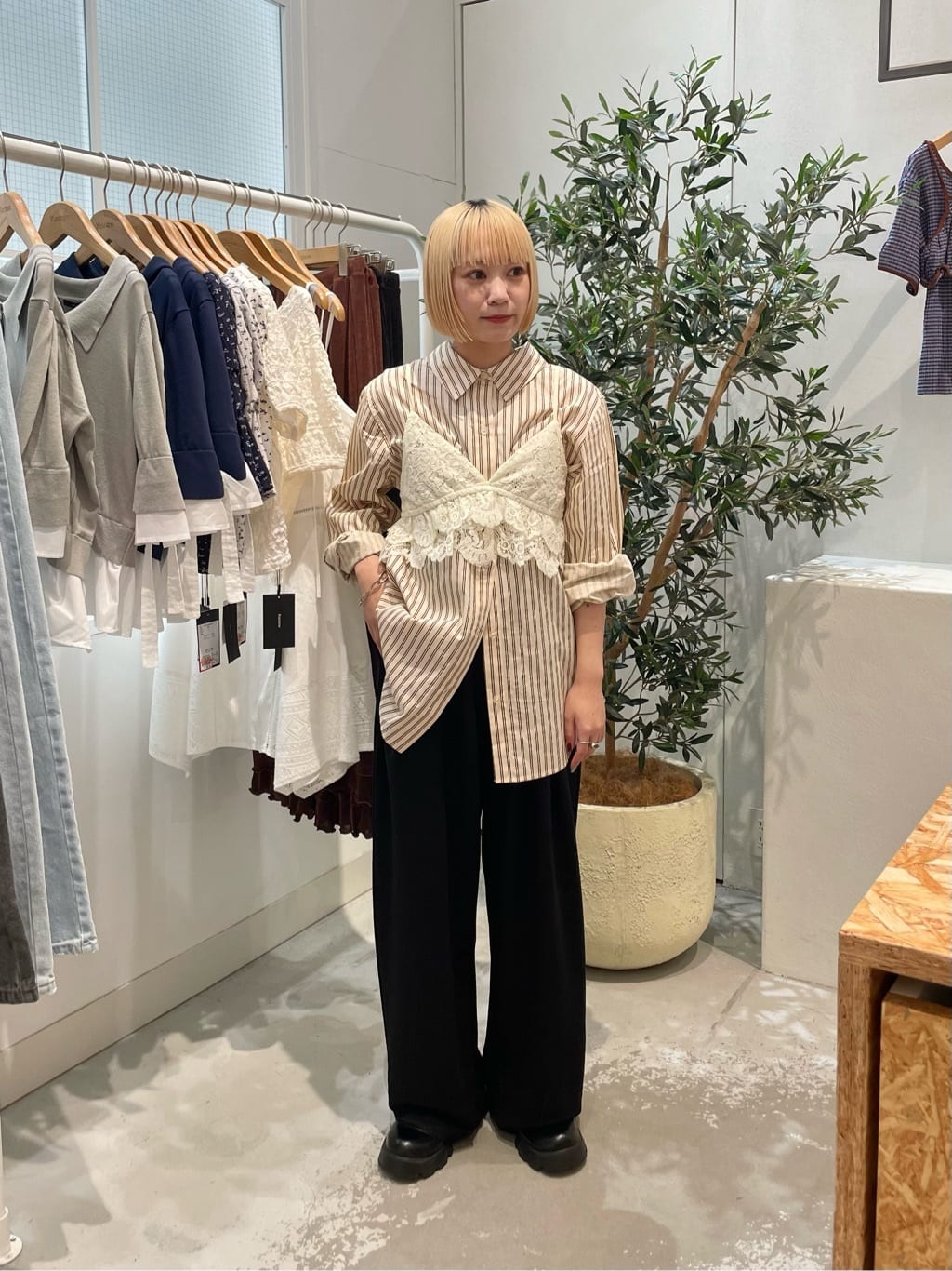 Kastane lace cami bustier