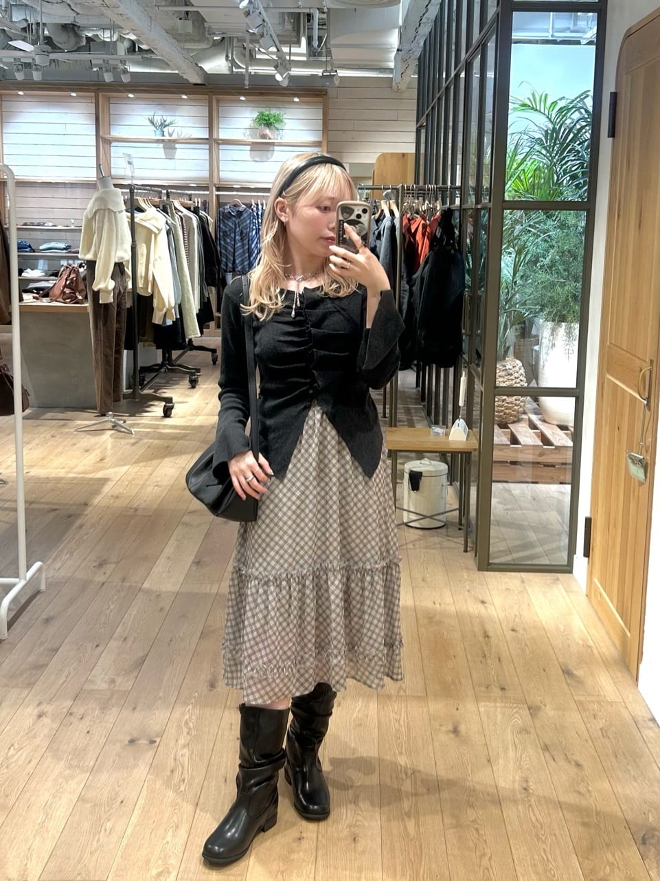 Kastane 荷葉邊中長裙