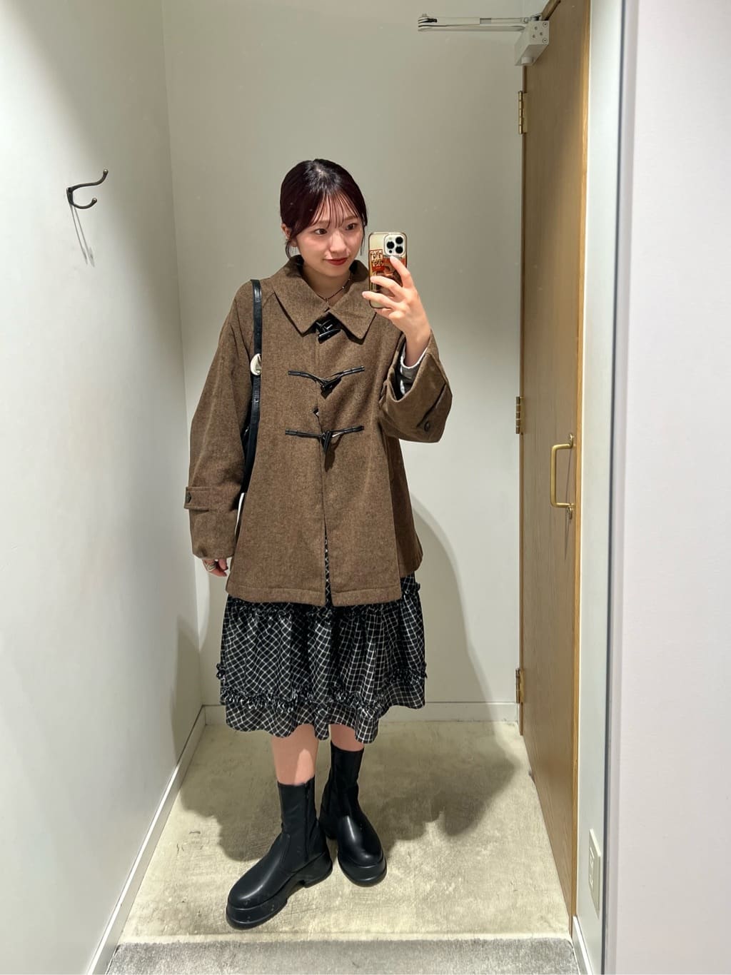 Kastane 荷葉邊中長裙