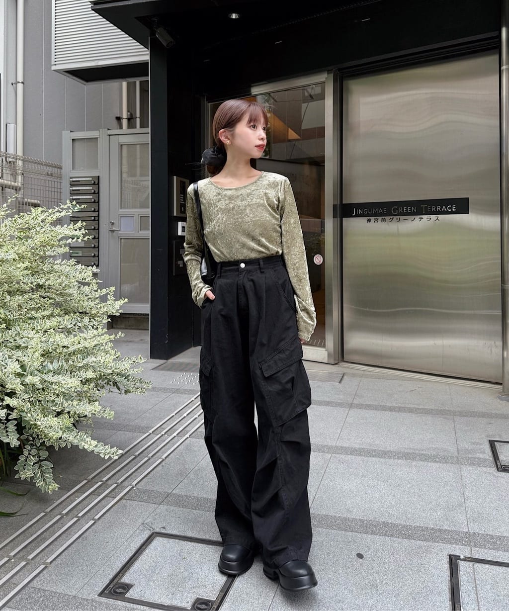 Kastane 窩釘絲絨TOP