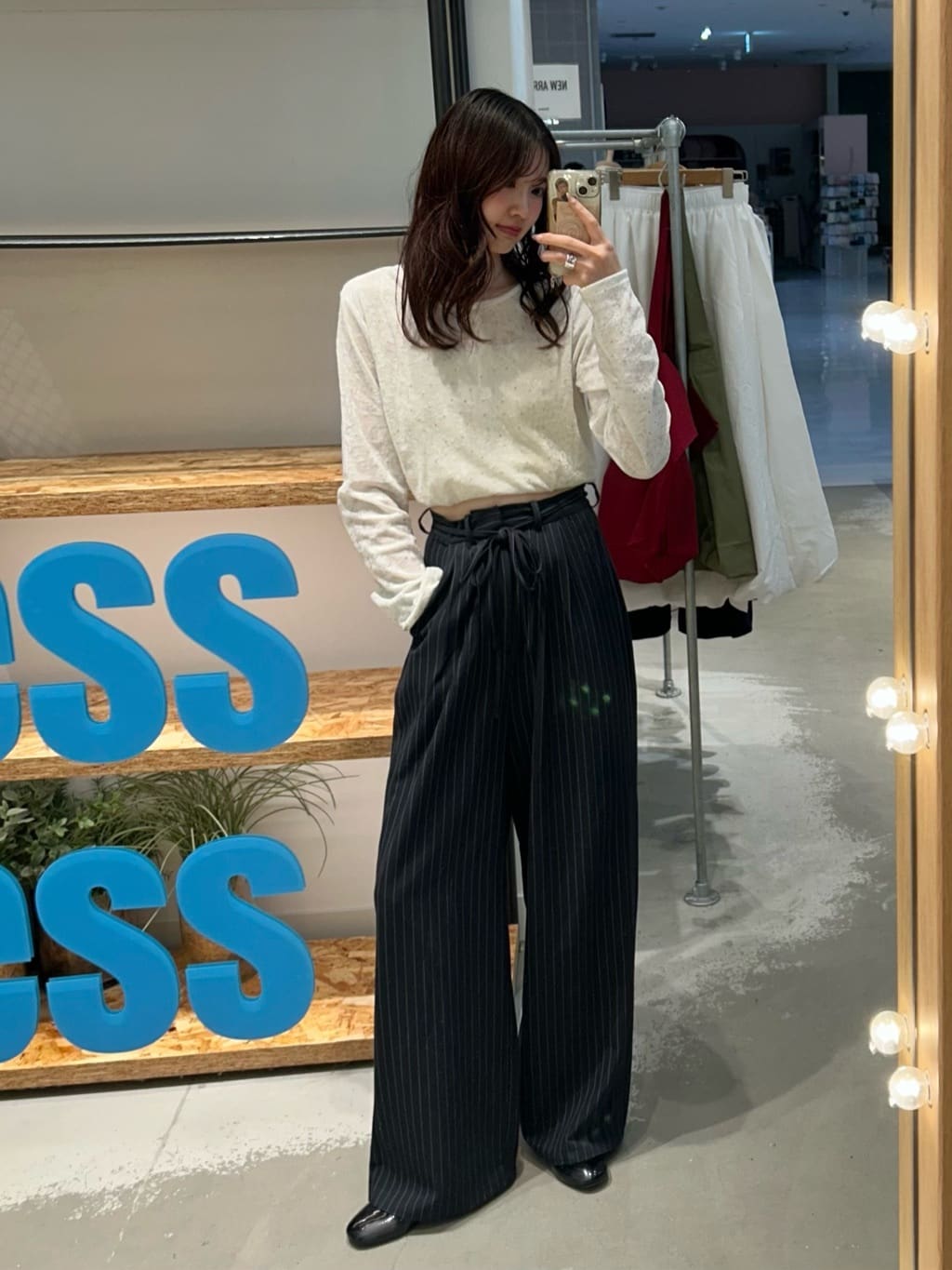 Kastane 鉚釘天鵝絨TOP