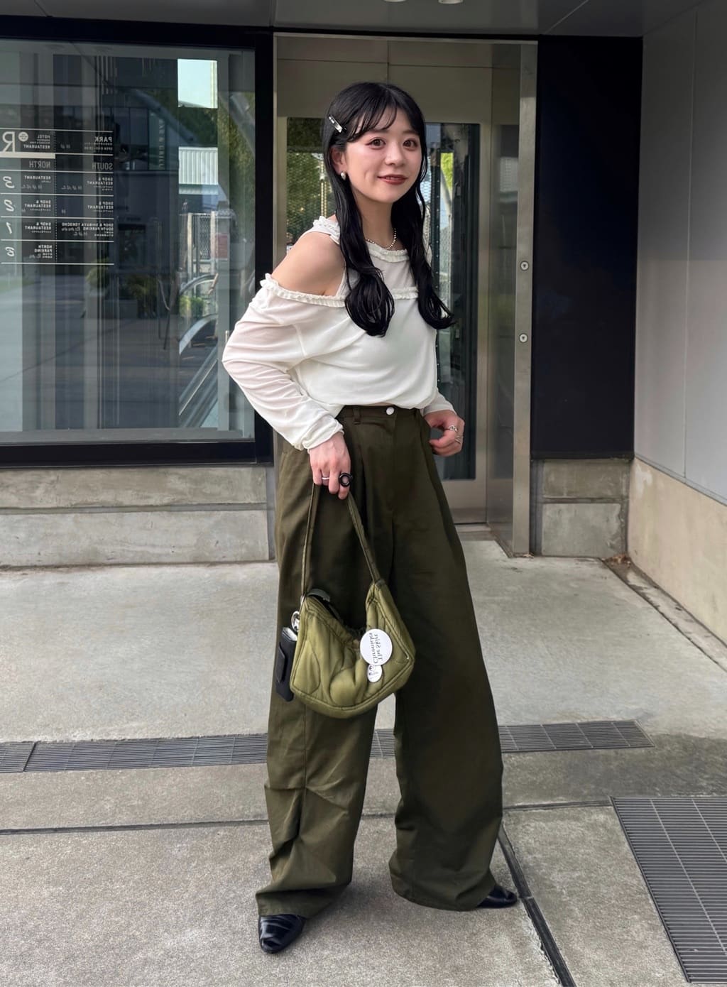 Kastane 不對稱分層透視長Tee