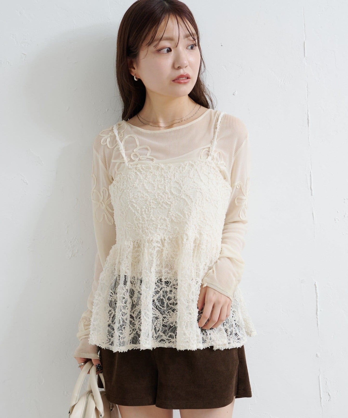 Kastane feather like lace bustier